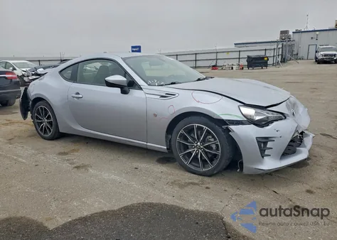 2020 Toyota 86 Gt from USA, damaged, VIN JF1ZNAE19L8753893